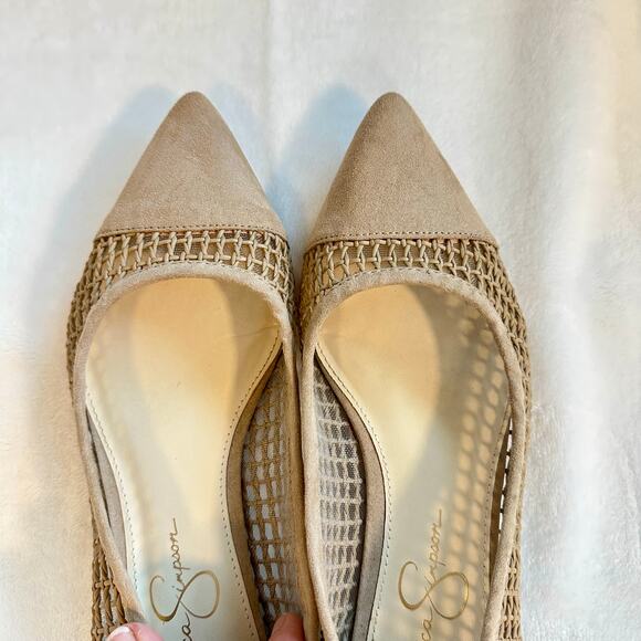 Jessica Simpson Tan Flats, Size 8 - Picture 3 of 7